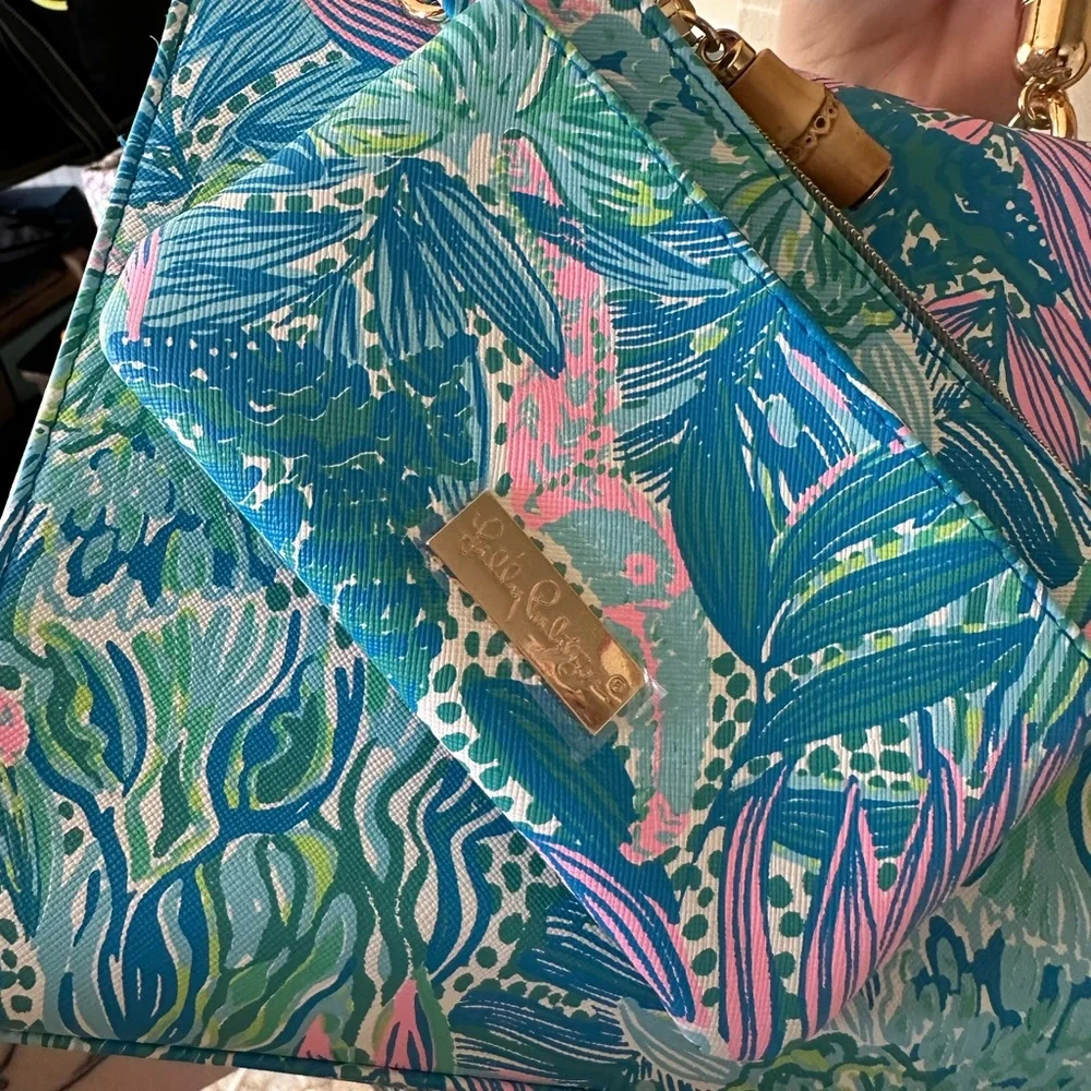 Lilly Pulitzer Top Handle Bag + Wallet Botanical Green Holiday in the Sun - Picture 3 of 5